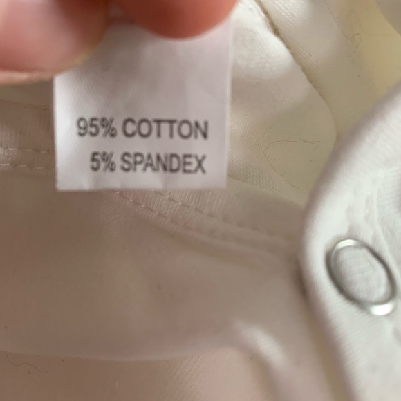 🌱2 for $15🌱 Isn’t she lovely onesie & shorts set - Picture 4 of 8